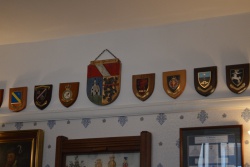 Das Oberkircher Wappen ziert das Amtszimmer des Bürgermeisters